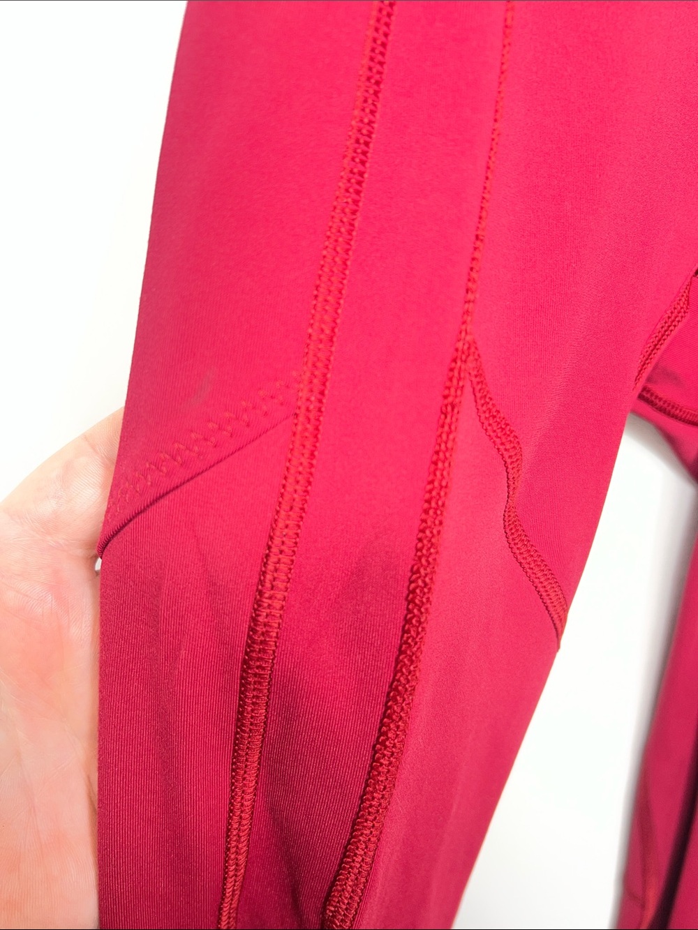 High-Waist Performance Leggings in Deep Berry - Picture 8 of 11